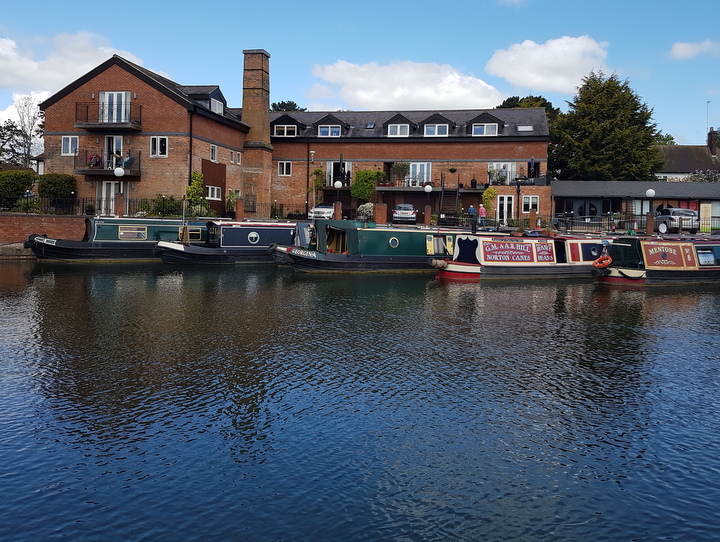 Booking an overnight mooring at union wharf