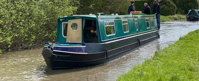 Shelduck - a 4-berth pet-friendly canal boat available for hire from union wharf narrowboats